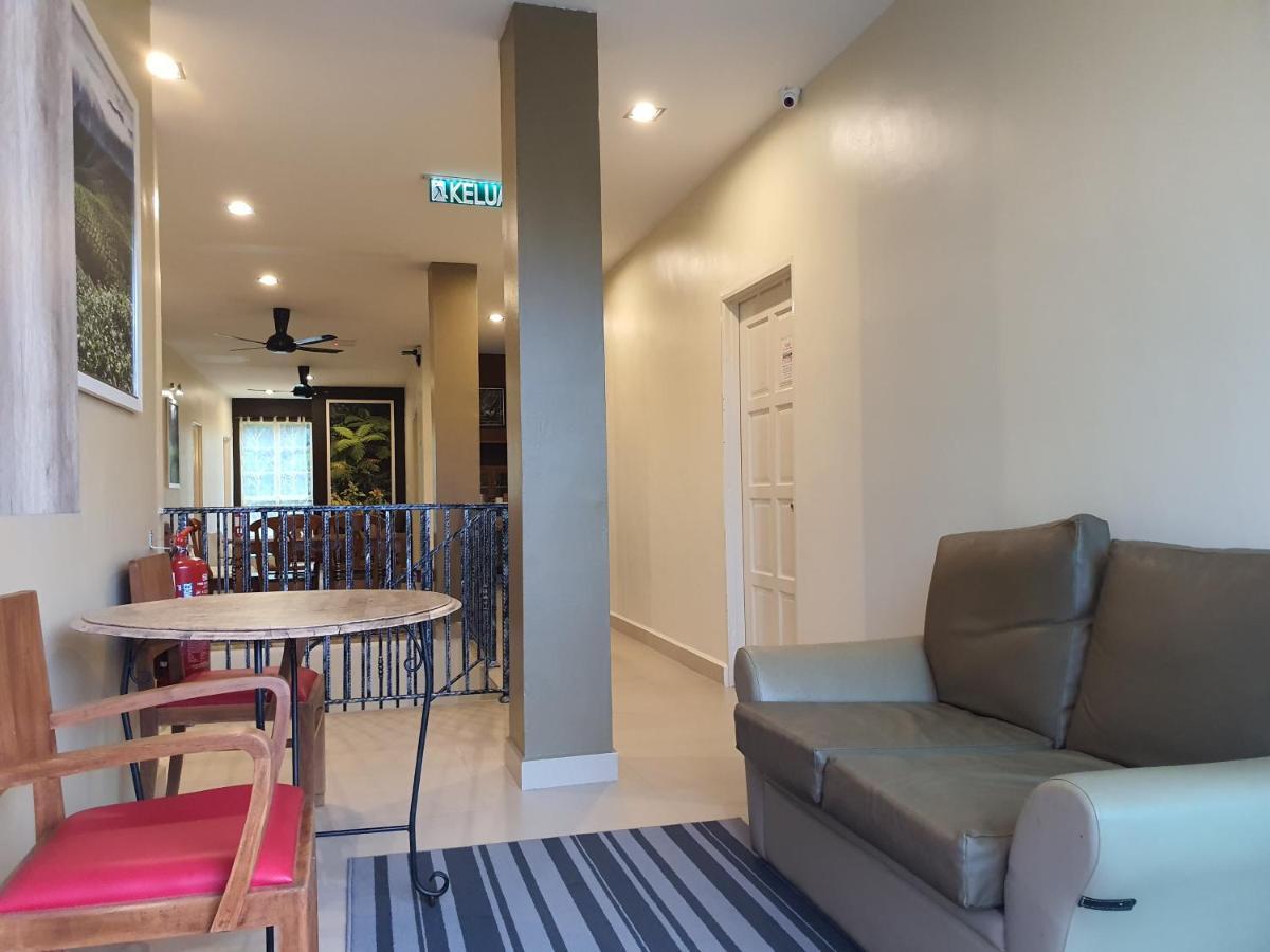 Fathers Guesthouse Bungalow キャメロンハイランド エクステリア 写真