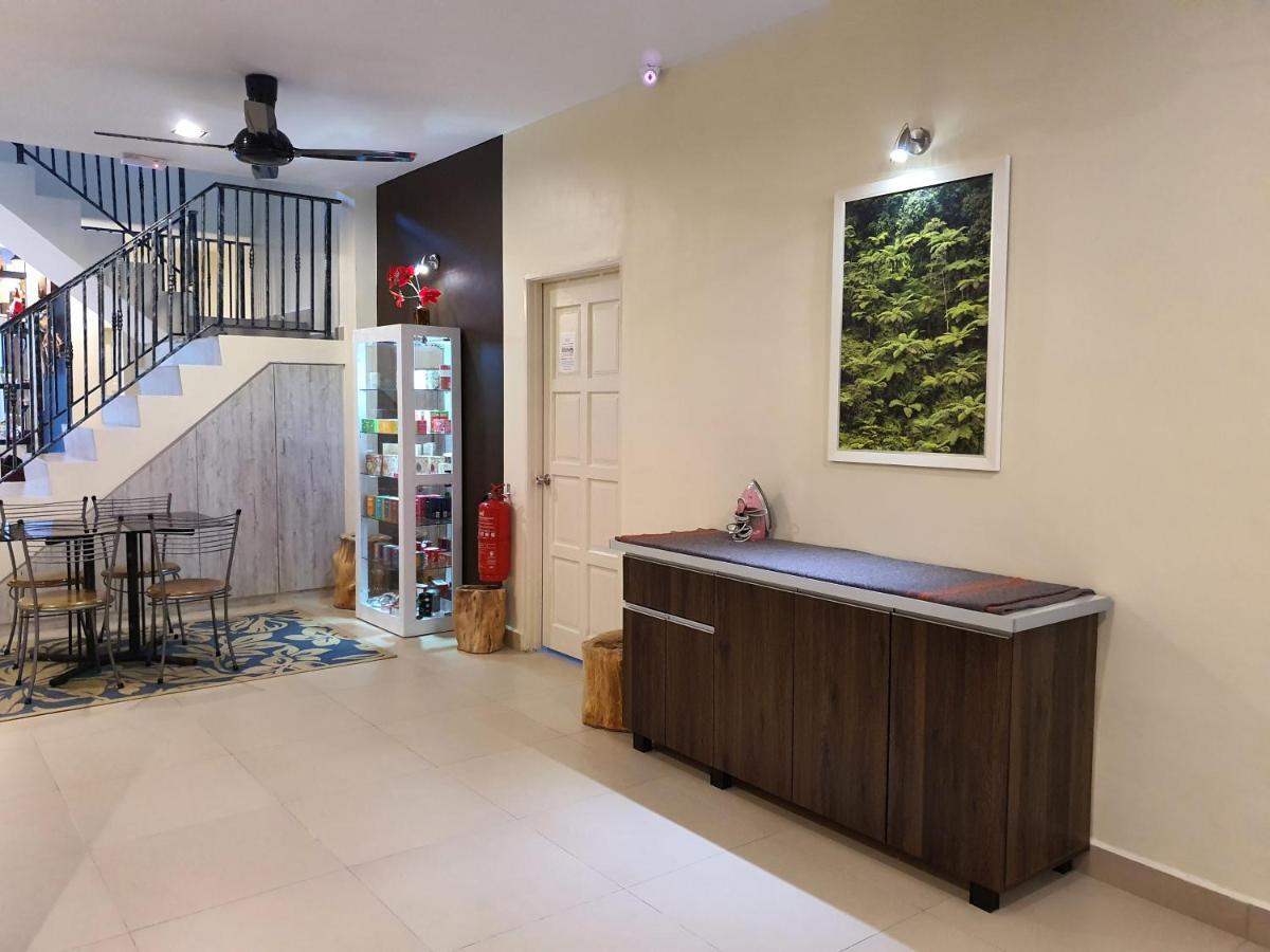 Fathers Guesthouse Bungalow キャメロンハイランド エクステリア 写真