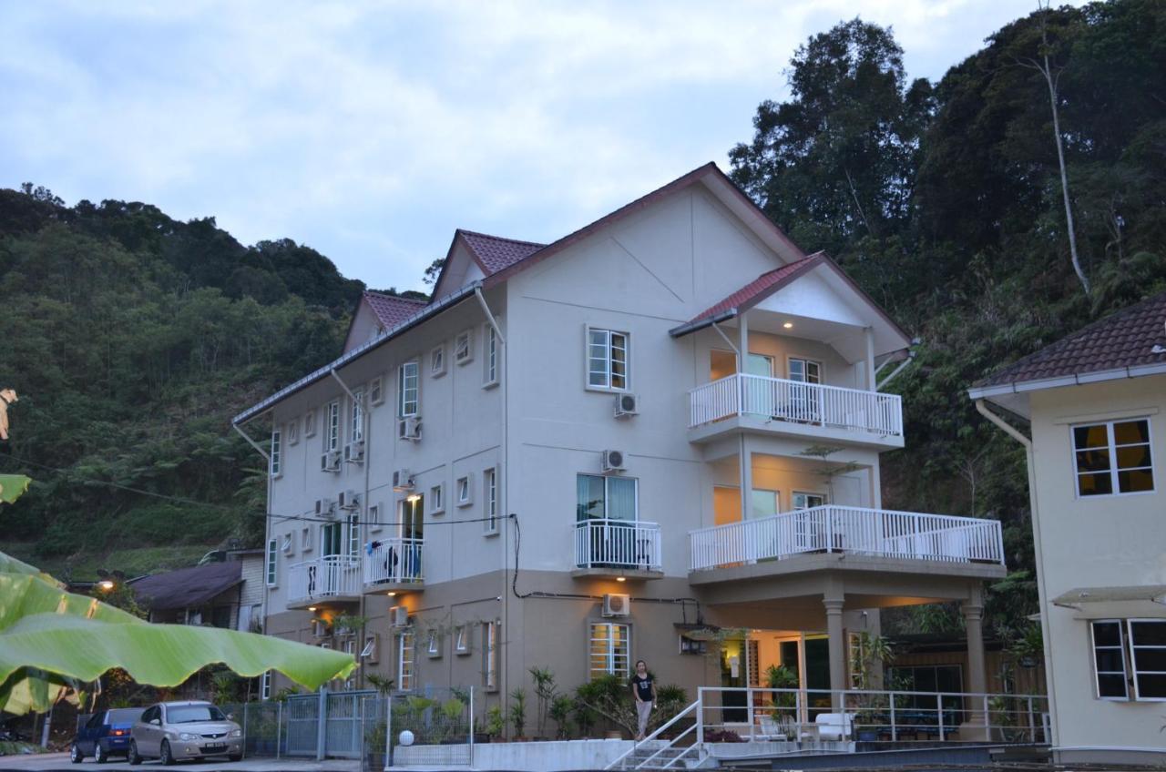 Fathers Guesthouse Bungalow キャメロンハイランド エクステリア 写真